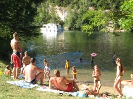 La Plage de Saint-Cirq-Lapopie